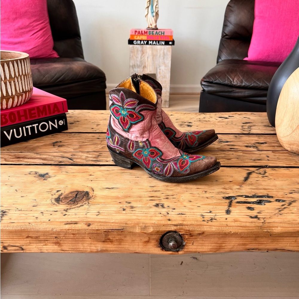 Old Gringo Marrione Boots | Size 6 | Fuchsia Floral | Western Ankle Boots
